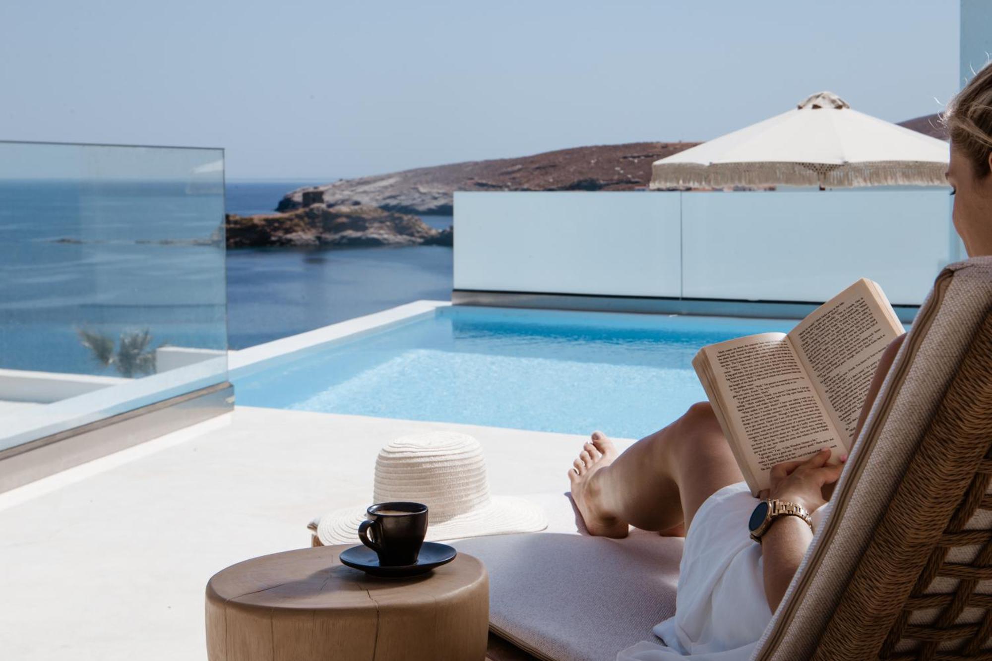 Golden Vista, Beachfront Suites By Explore Andros Eksteriør billede