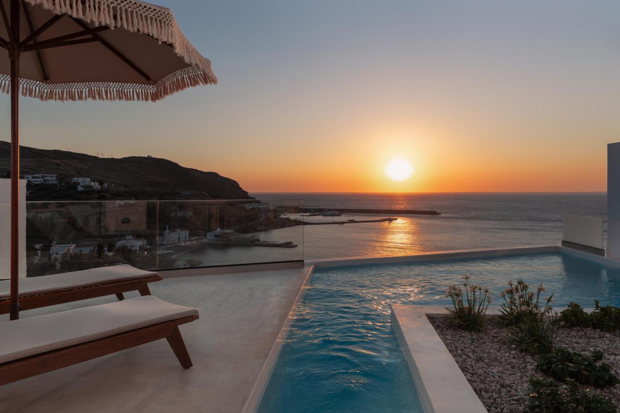 Golden Vista, Beachfront Suites By Explore Andros Eksteriør billede