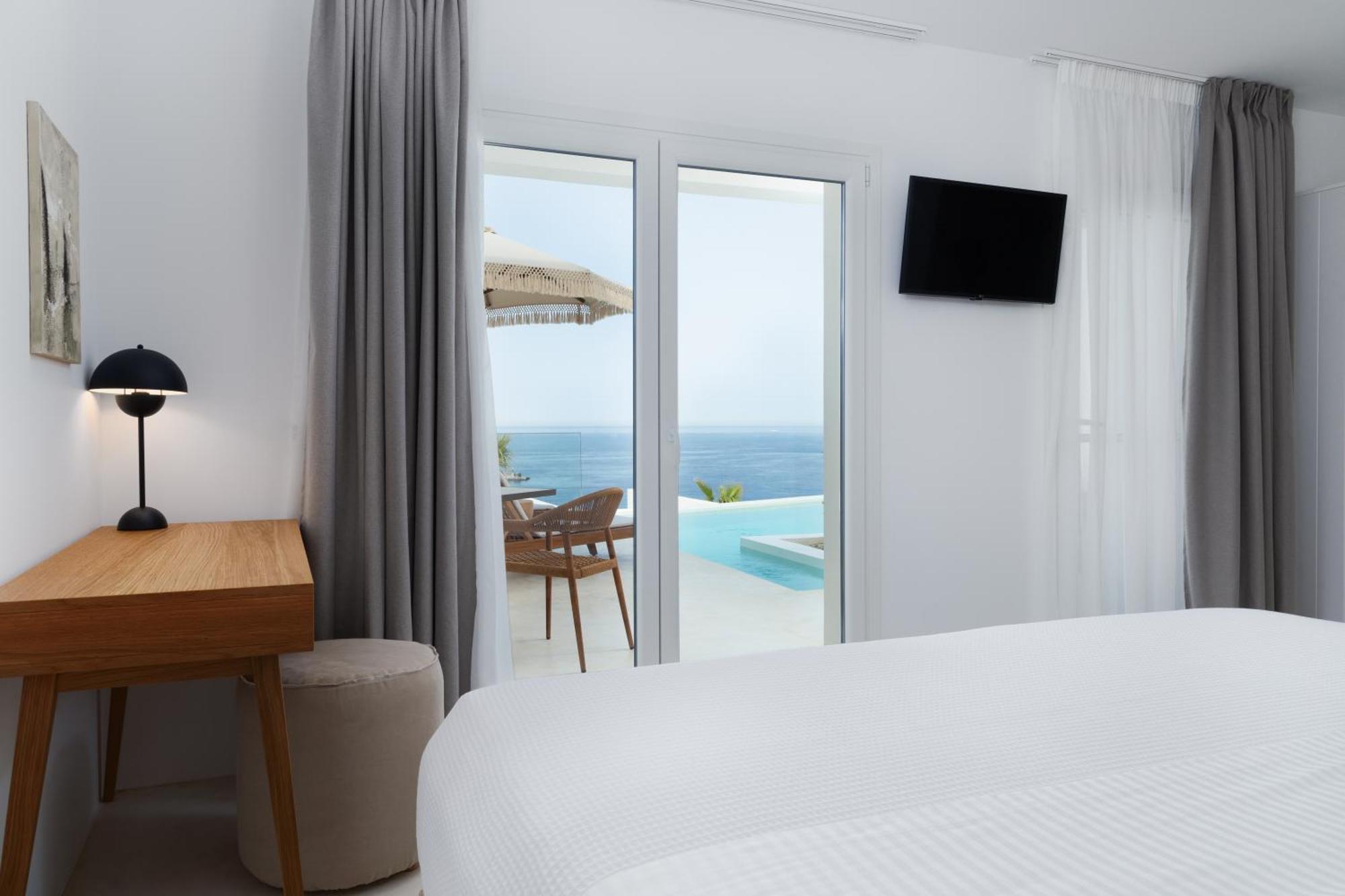 Golden Vista, Beachfront Suites By Explore Andros Eksteriør billede